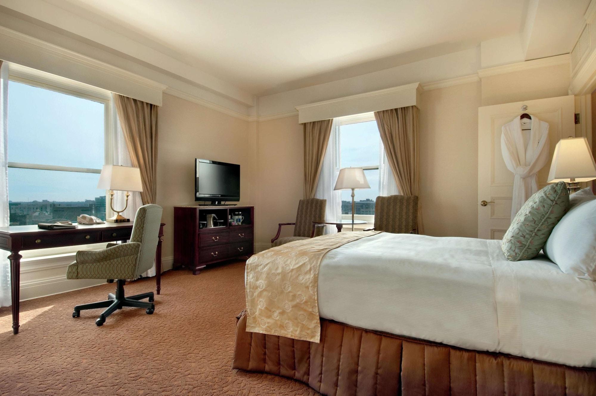 The Seelbach Hilton Louisville Exteriör bild